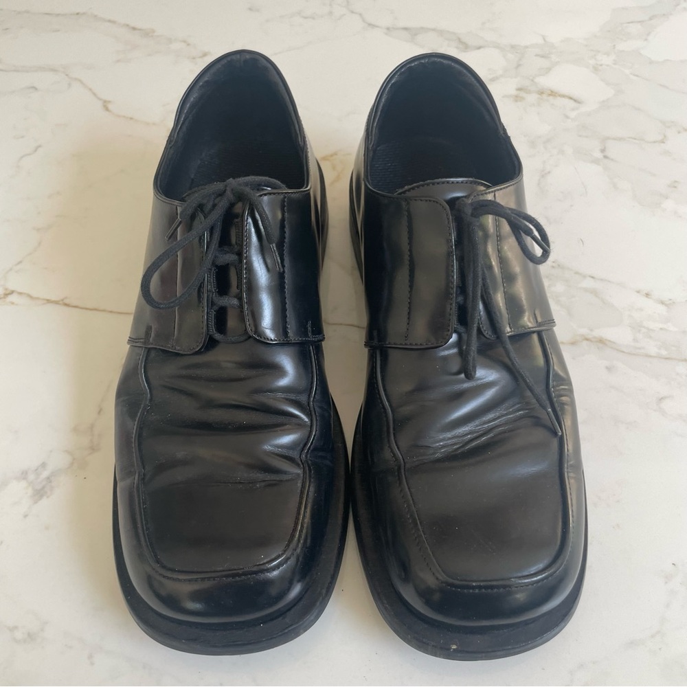 Bacco Bucci Black Leather Oxfords
Size 9 men’s EUC. Handmade in Spain!